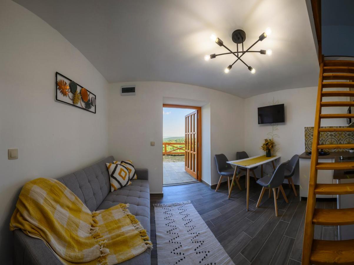 Edelin Wine House Apartmán *